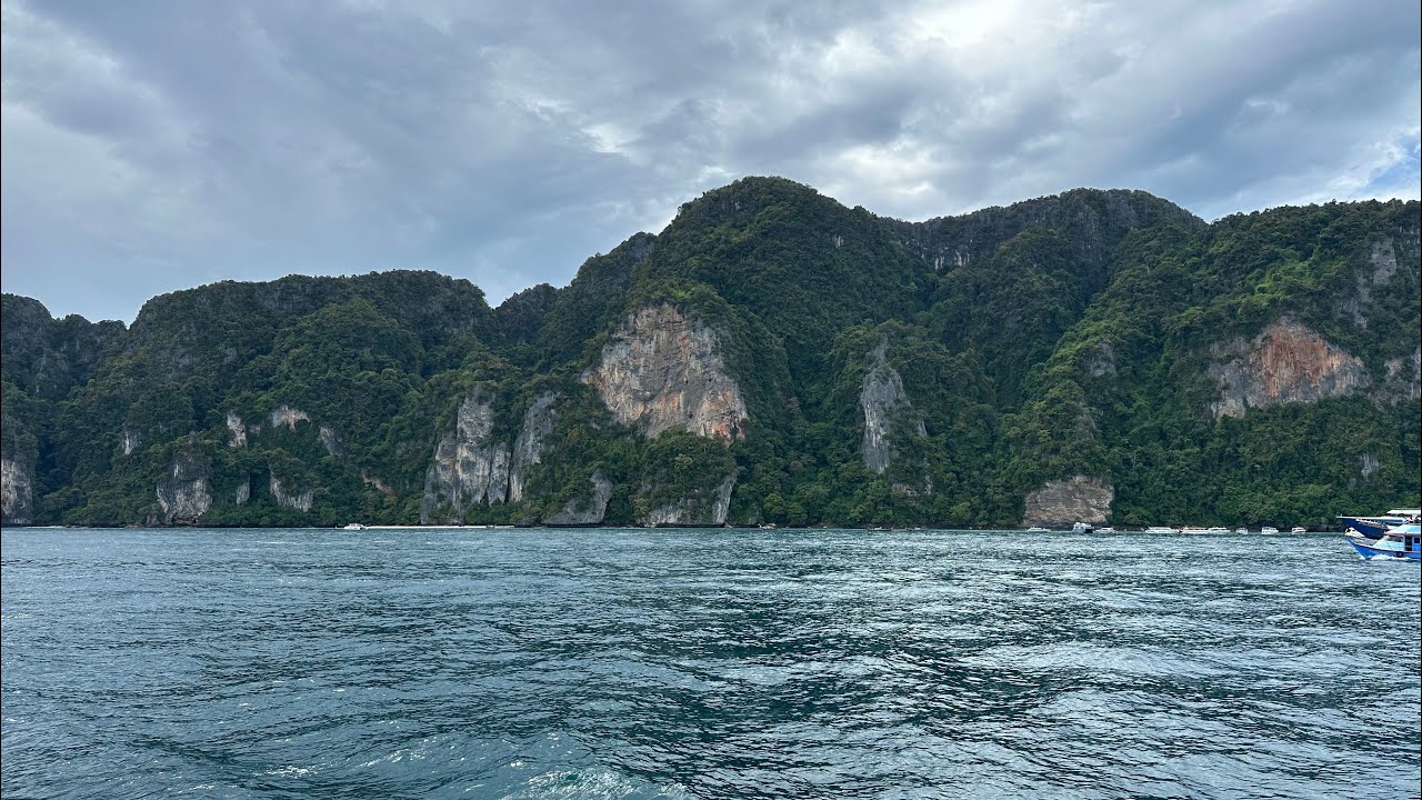 Rumbo a la isla más hermosa de todo el continente asiático - ko phiphi Thailand.