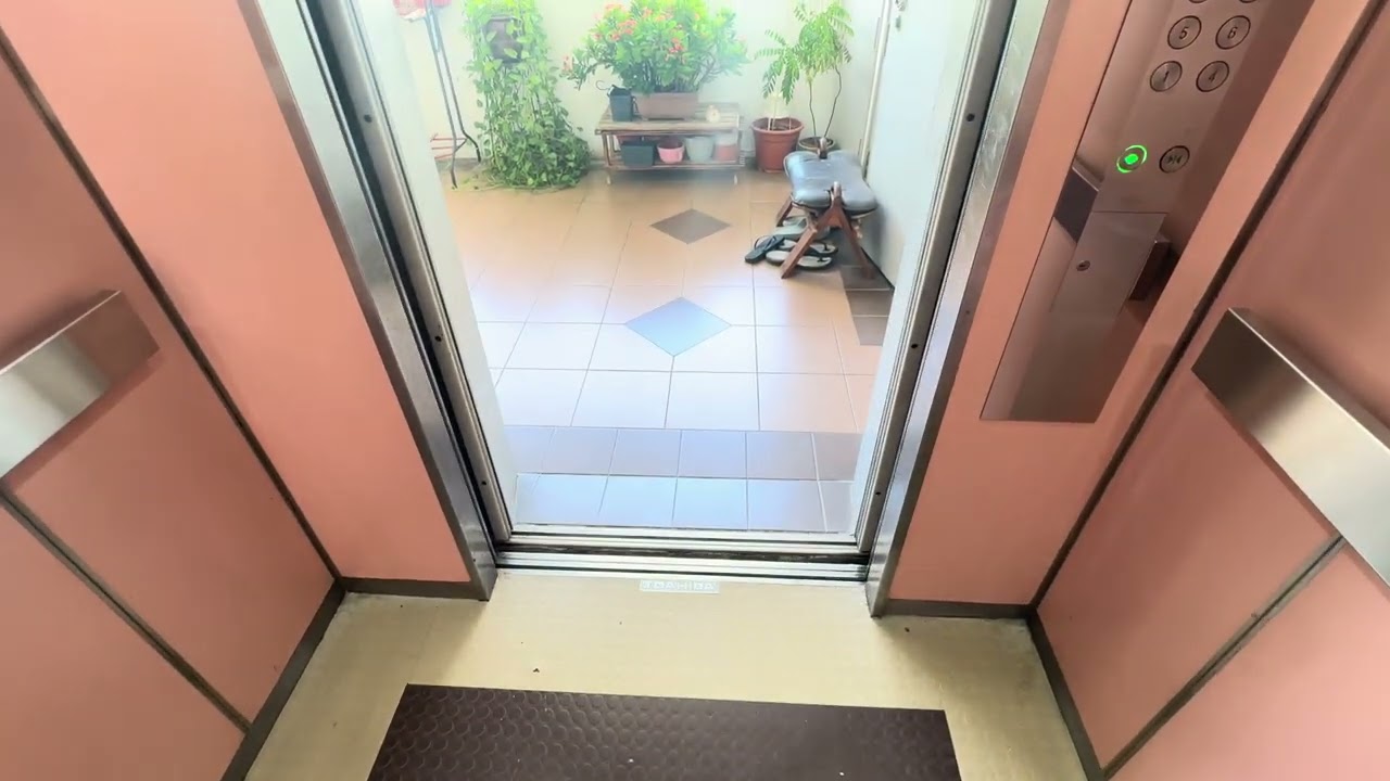 Modernized Toshiba elevator at Monville Mansion
