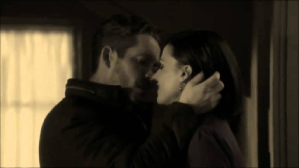 Once Upon A Time ll Hallelujah- Regina and Robin