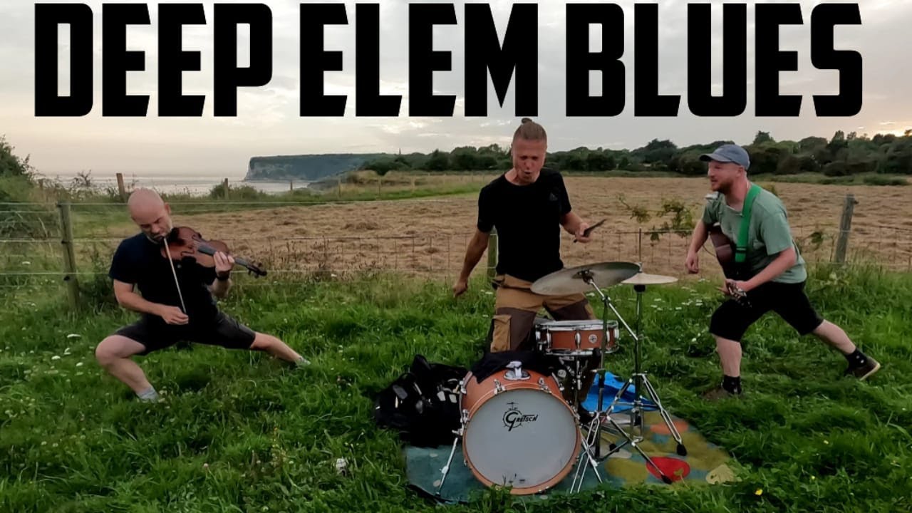 Deep Elem Blues @ Band Camp 2 on a cliff on the Isle of Wight x