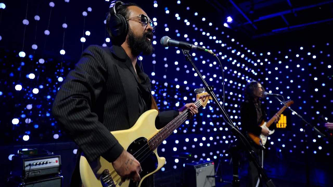 Ali - Downtown Strut (Live on KEXP)