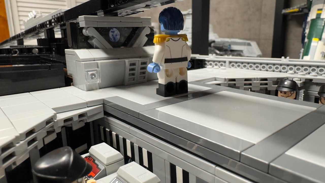 THE UCS STAR DESTROYER IS NOW THRAWN'S CHIMAERA