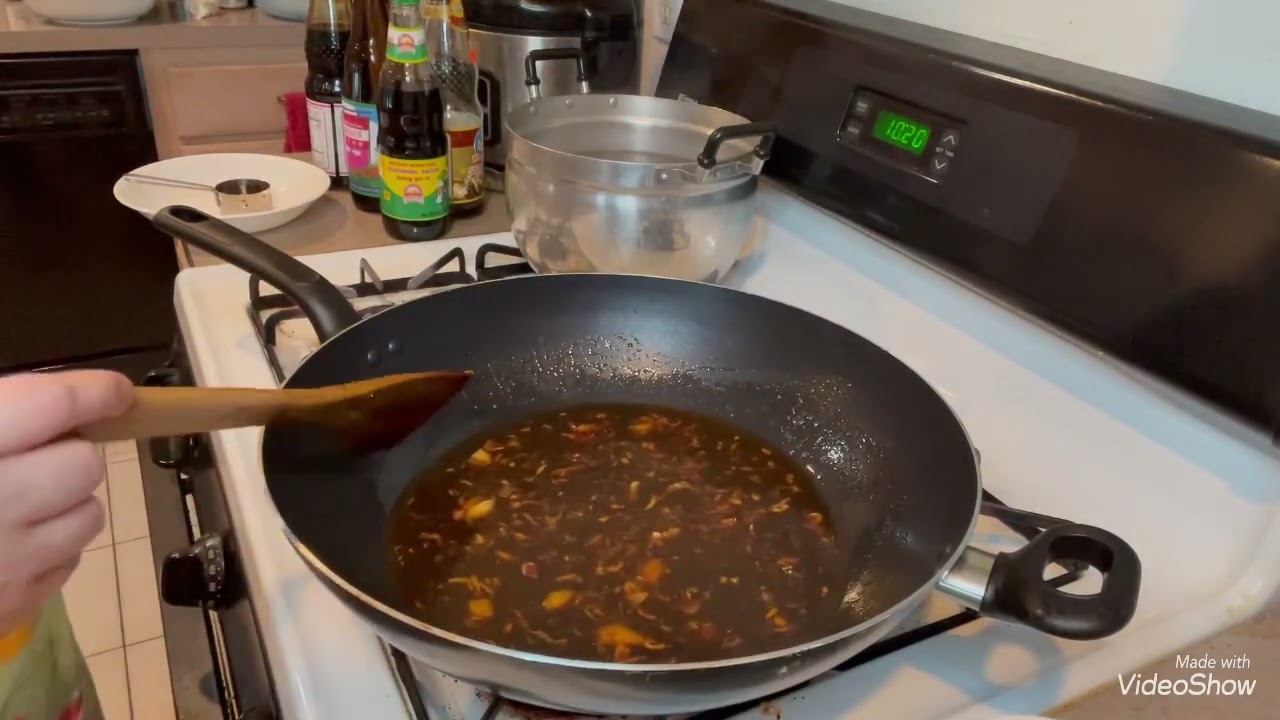 How I make my stir fry noodles Fawm kib (ຂົ້ວມີ່)