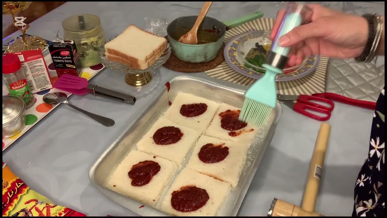 تعالوا معاي نسوي بيتزا بالشيتوز 🍕