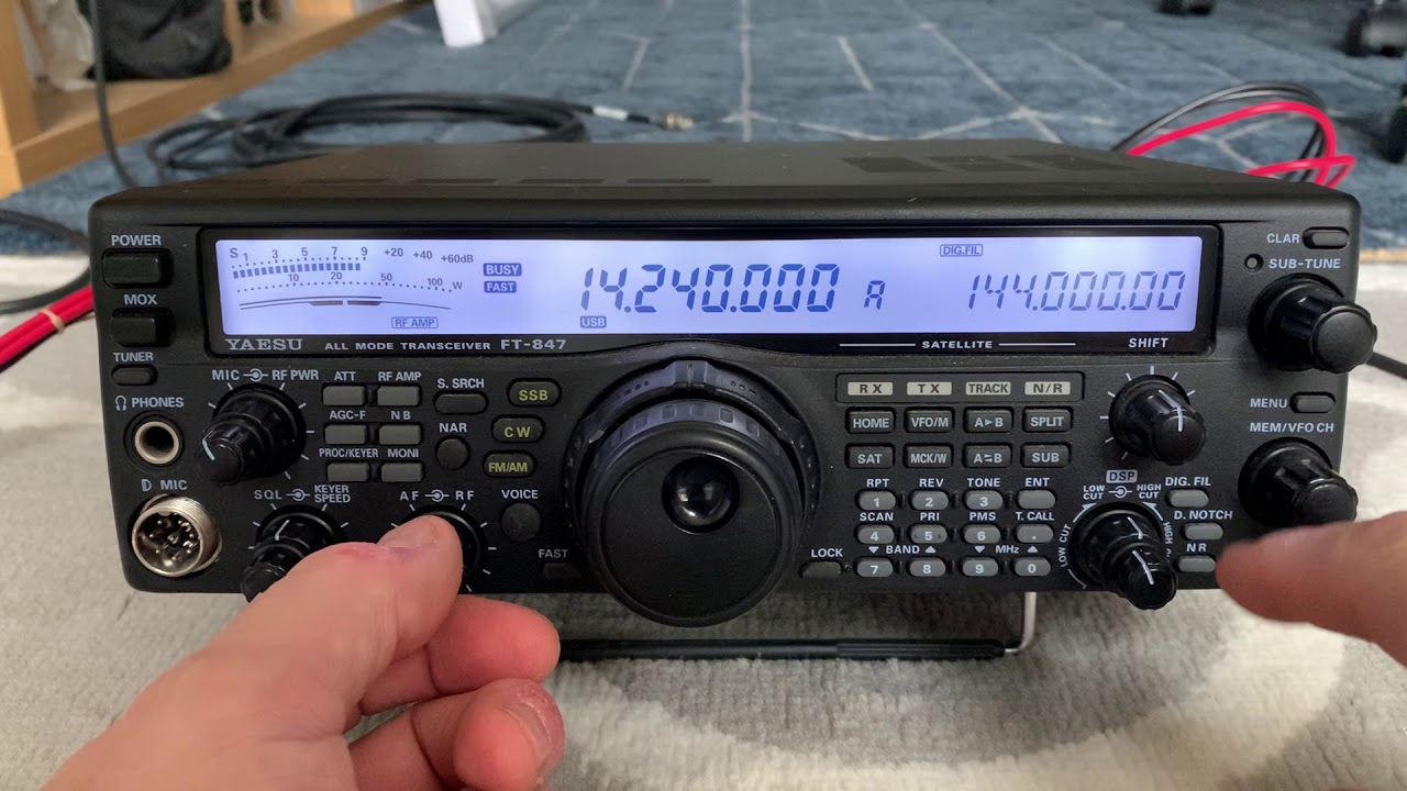 Несколько кратких размышлений и быстрый аудиотест трансивера Yaesu FT-847 HF/VHF/UHF/Satellite
