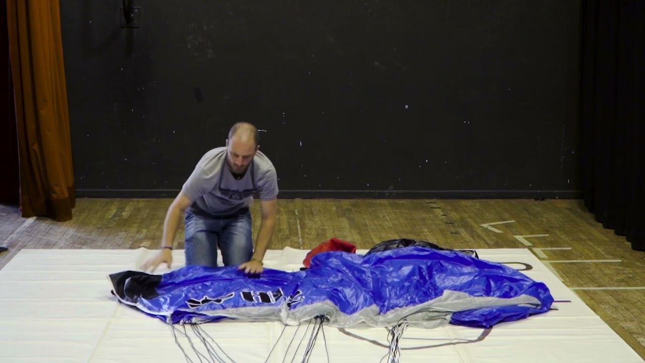 Tutoriel pliage sommaire BASE jump