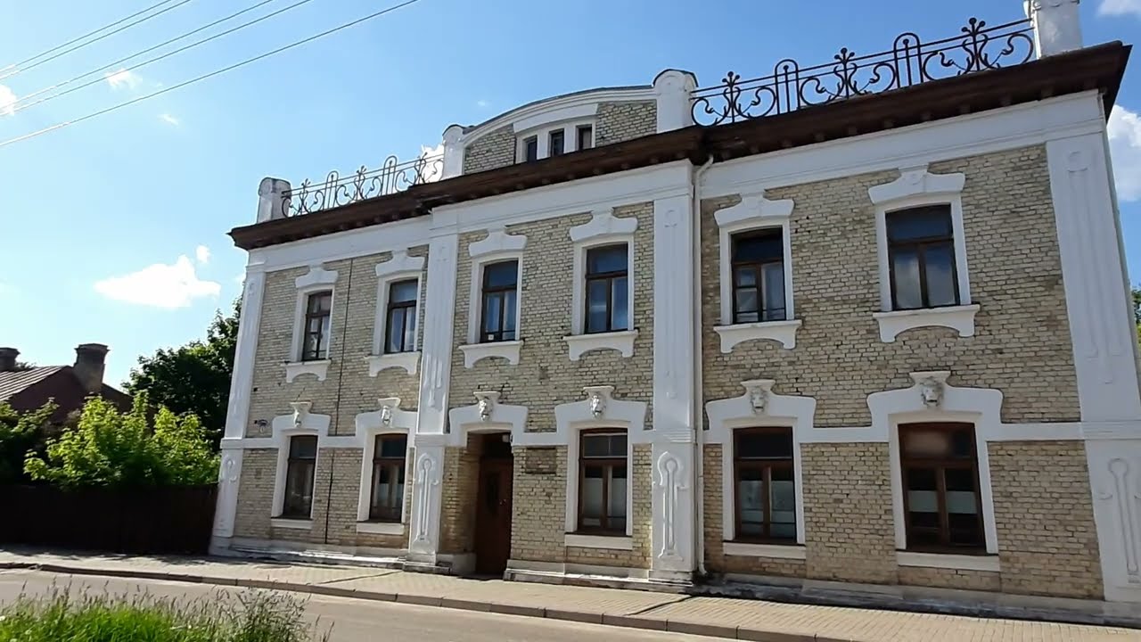 Шпацыр па Гародне каля кірхі