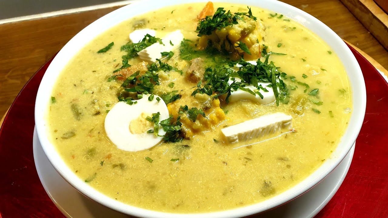 SOPA DE QUINUA CON MANI Y VERDURAS