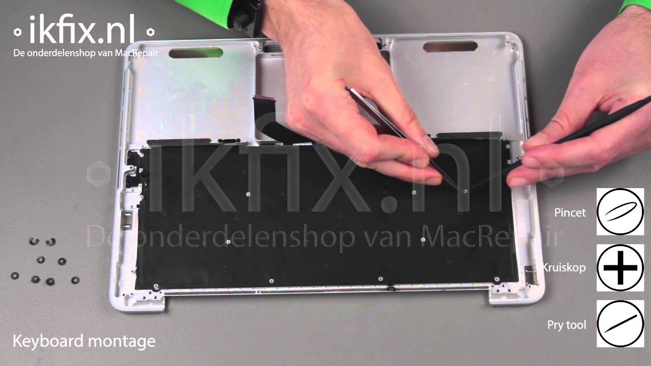 MacBook Retina 13 inch Topcase montage