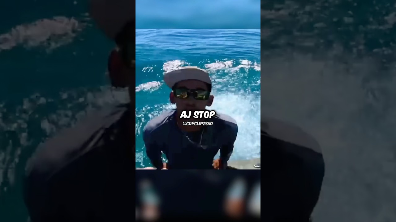 Самый смешной арест на ЛОДКЕ в истории 🤣🚤.
