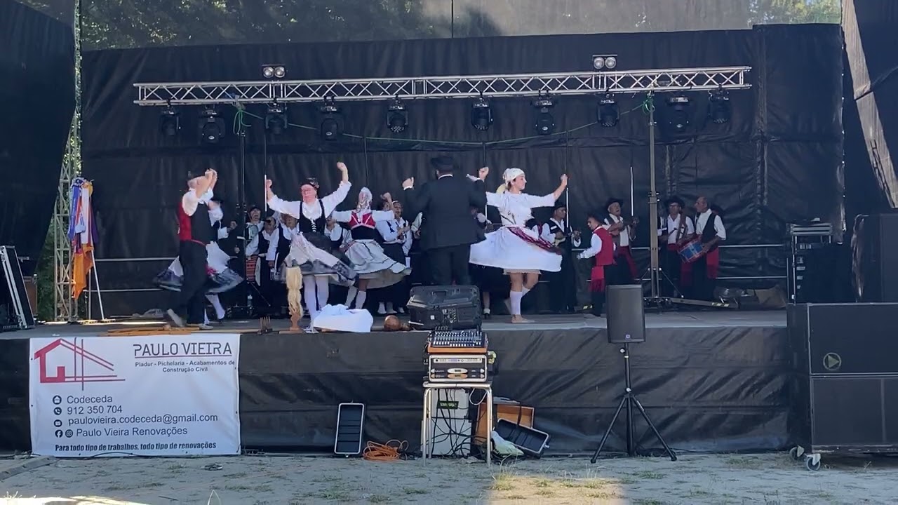 Bate Mariquinhas-Rancho Folclorico Rec Cultural de Ati&atilde;es