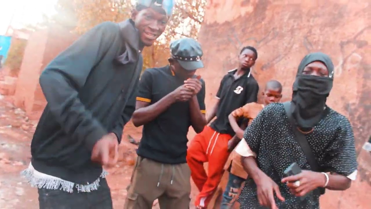 FLOH B GANG CLIP Officiel (YOUPI)2026