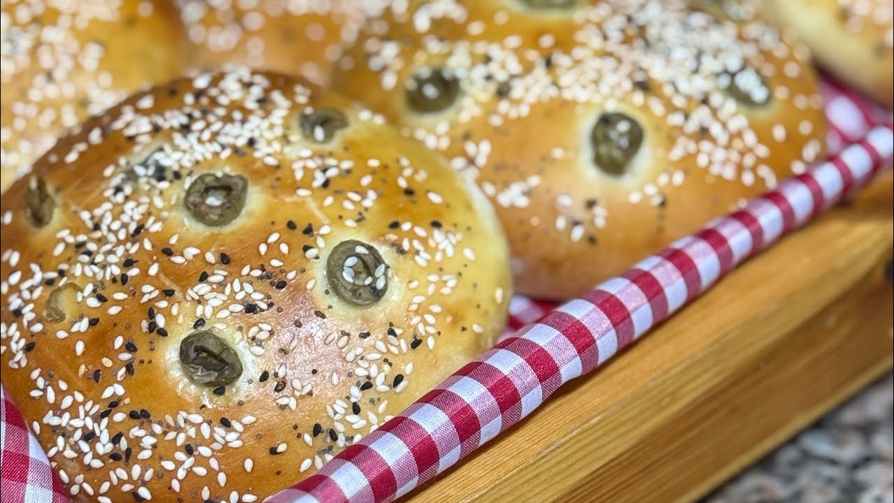 خبز الزيتون لشهر رمضان الكريم 