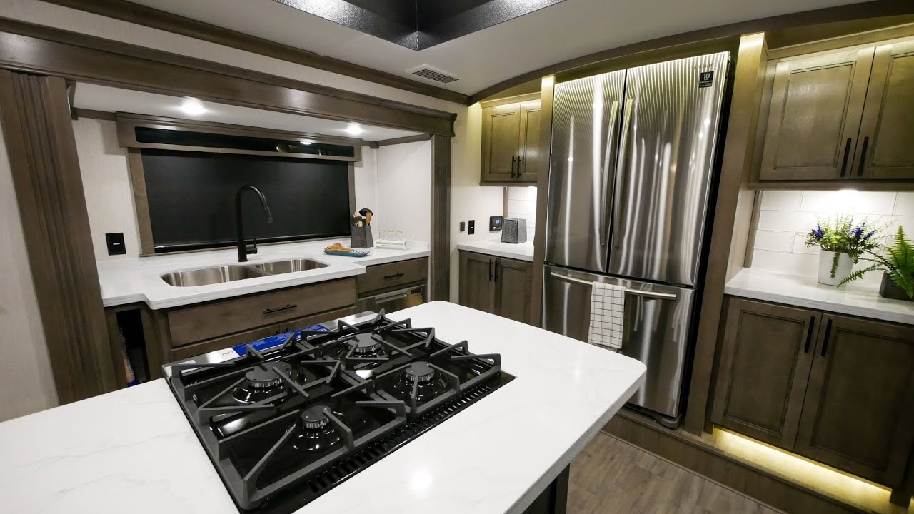 Tour the new 2021 Riverstone 391FSK