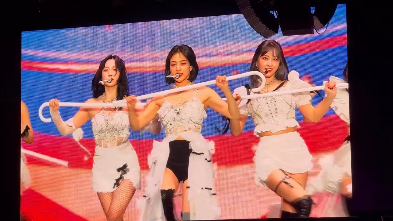 220514 Twice Queen 4th World Tour III Encore LA Los Angeles Concert Fancam Live Performance Day 1