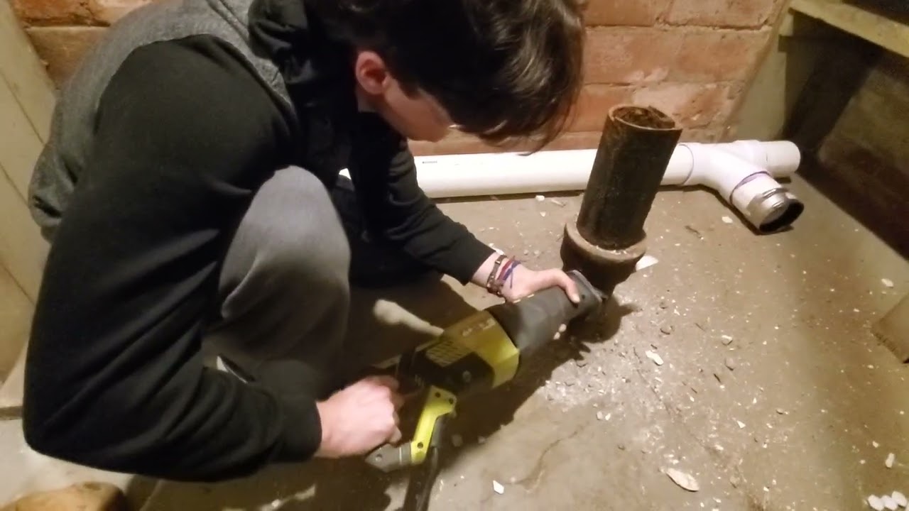 Cutting 4 inch cast iron 3-11-2926 Ingleside 