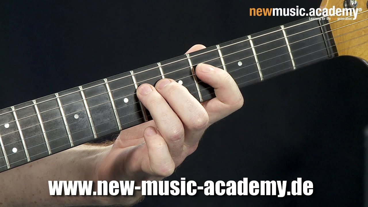 Lick of the Week 44 -- Triolen-Lick &uuml;ber B-Moll
