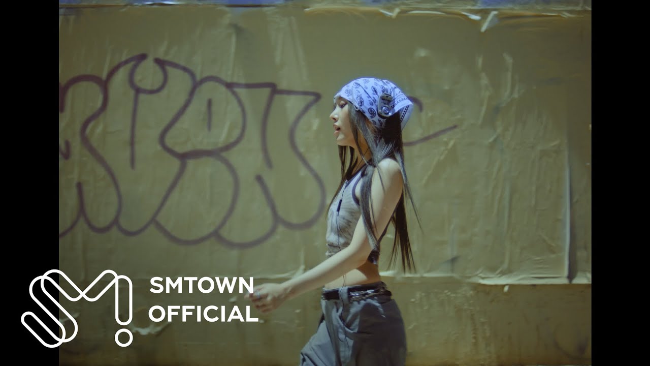 Min Jiwoon 민지운 'Sentimental Love' MV