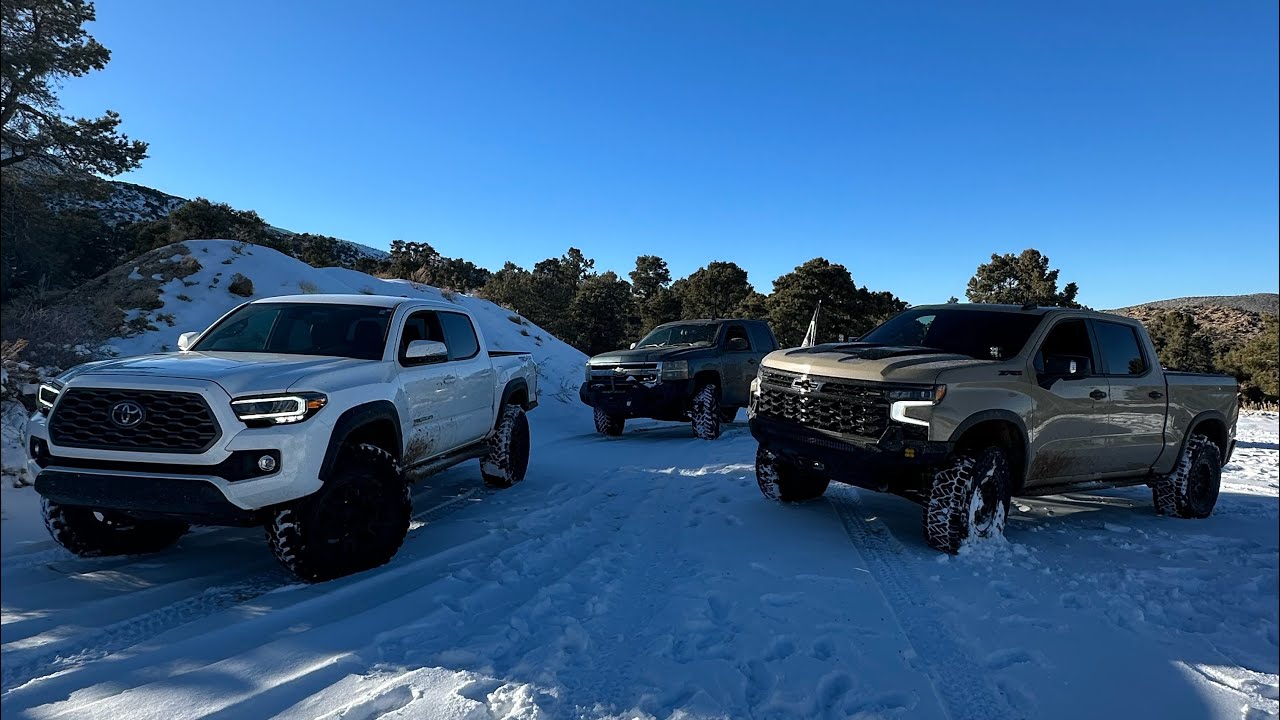 Chevy Silverado 1500 ZR2 takes on gatekeeper at Heartbreak Ridge 2N61Y with SOCAL4WD