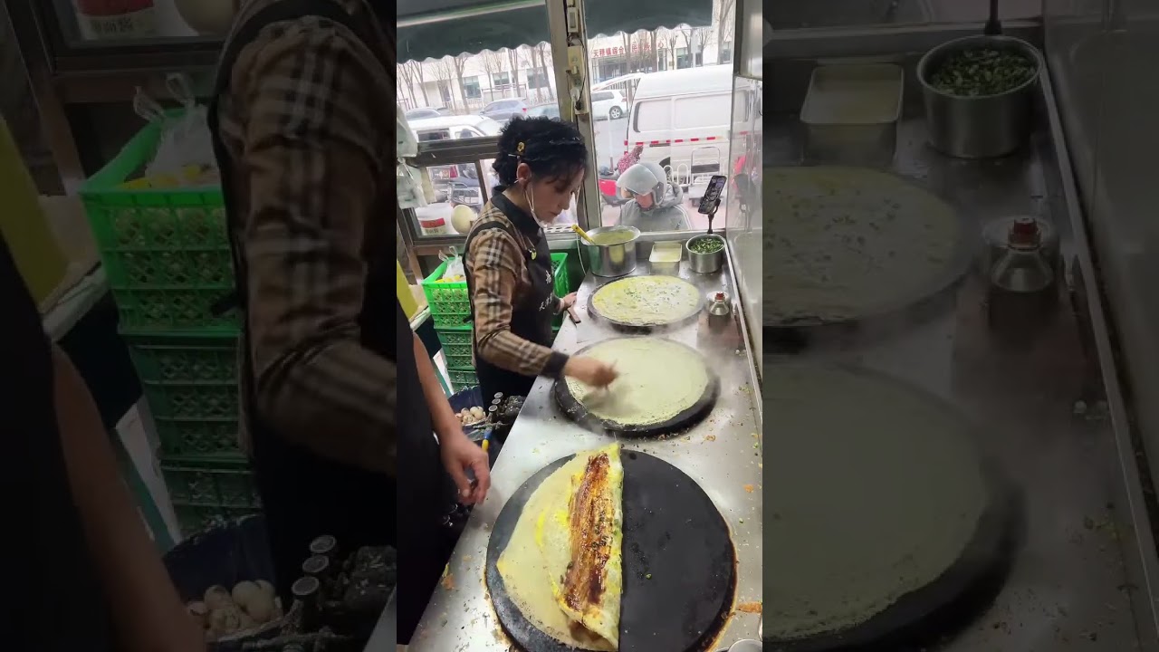 Make Money Selling Delicious Egg Pancakes! A Couple’s Shop With Over 10 Years Of History!