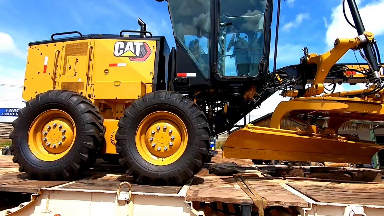 MOTONIVELADORA CAT 120 2020, ROLO PNEUMÁTICO CAT CW34...a Patrol não é nossa😔