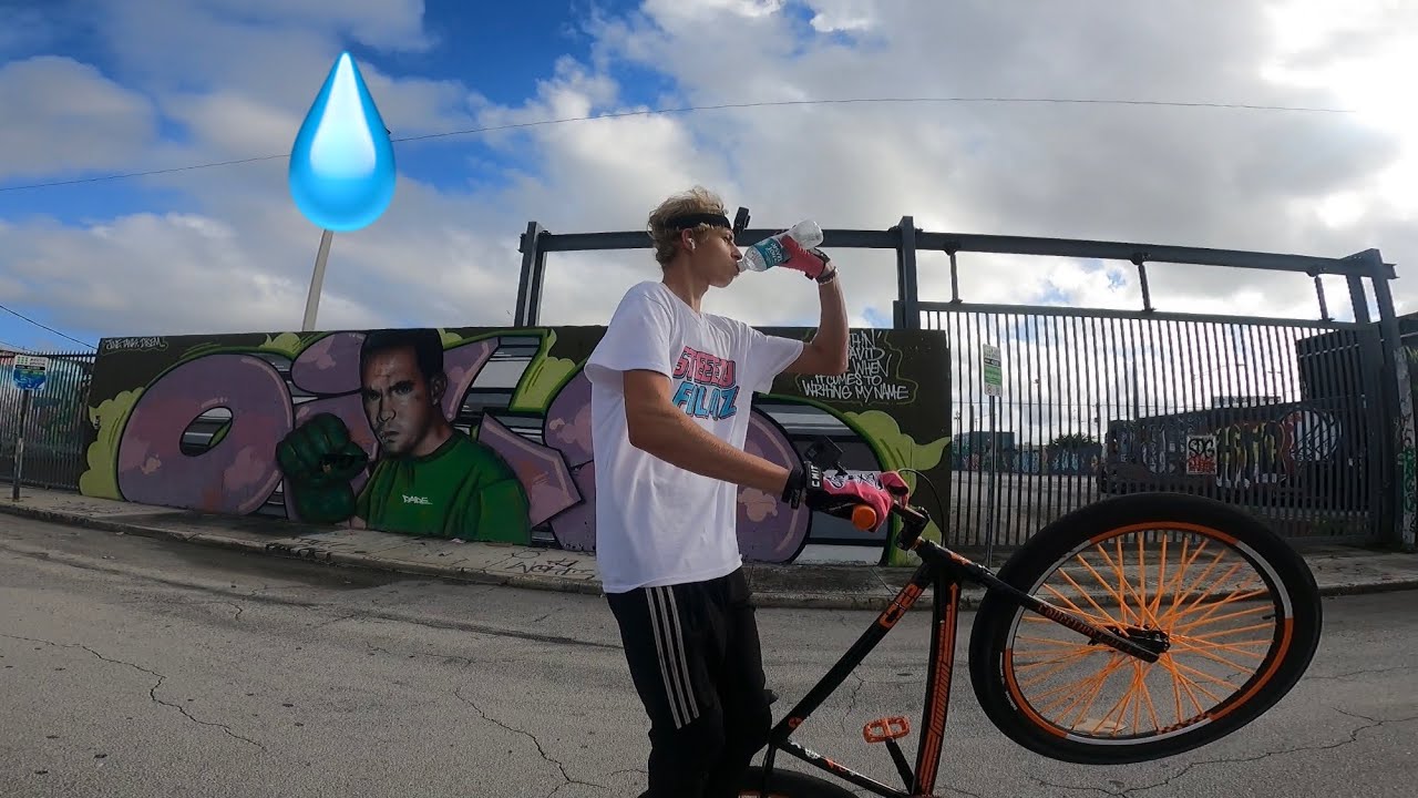 ONEWAY TAKES OVER MIAMI | MIAMI BIKELIFE | ONEWAY STEPHAN