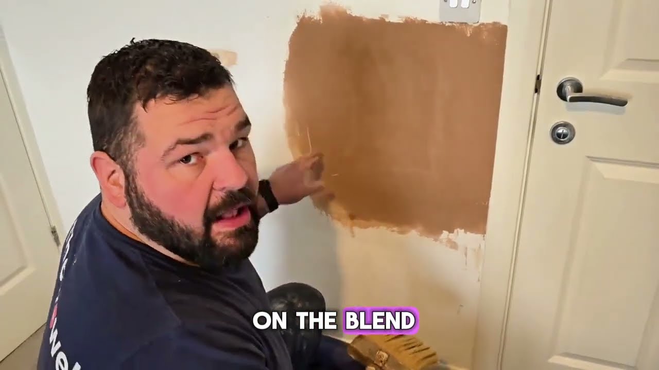 Nasty Boyfriend Smashes House Up