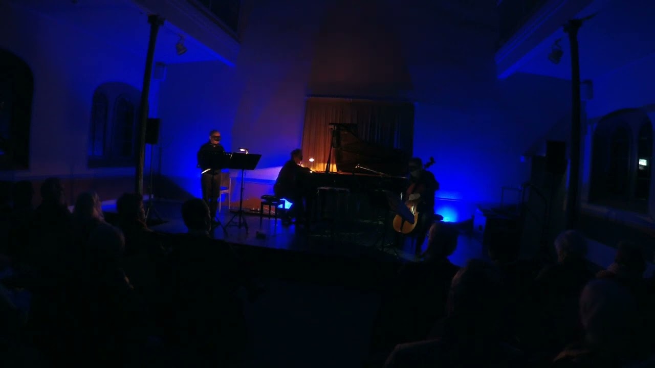 George Crumb - Vox Baleanae - for Flute/Cello/Piano - Part-1