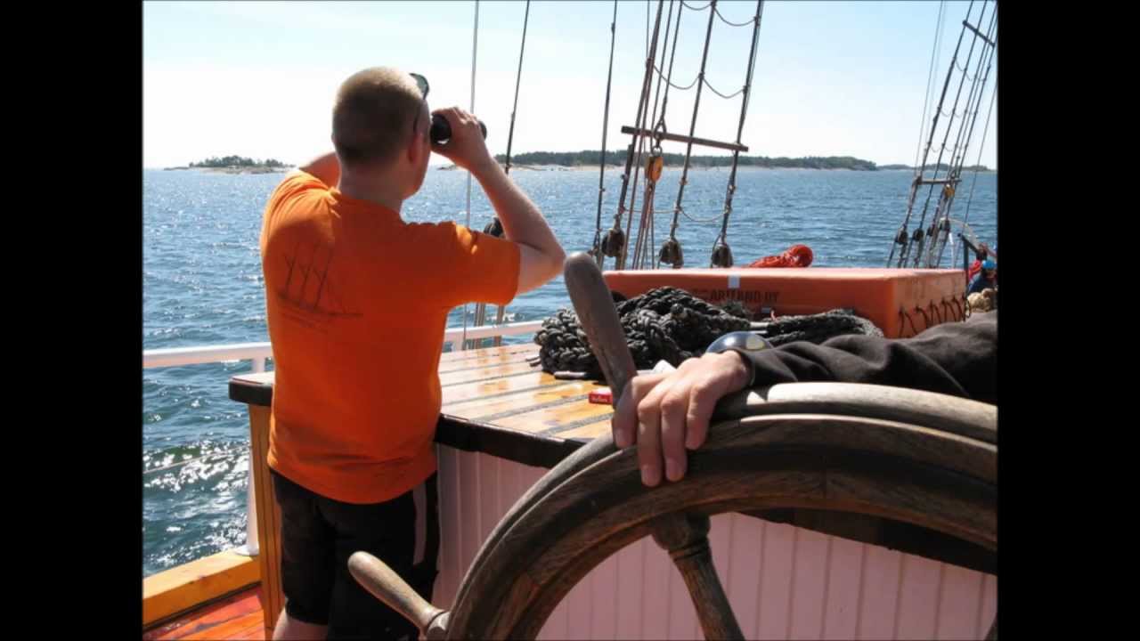 Boris Lehtlaan - Ma vaatan paadist kiikriga