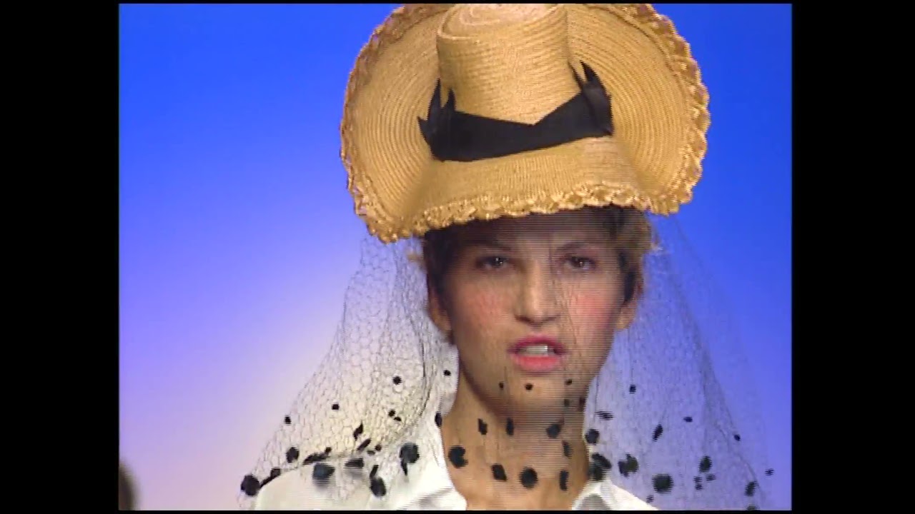 JPG WOMAN Spring 2006