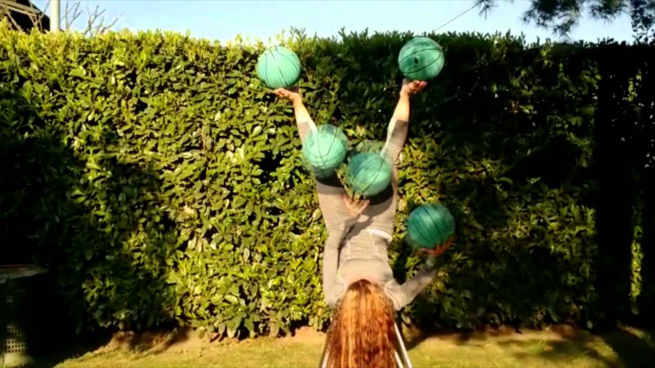 Selyna Bogino - It's a good day for a slow-mo