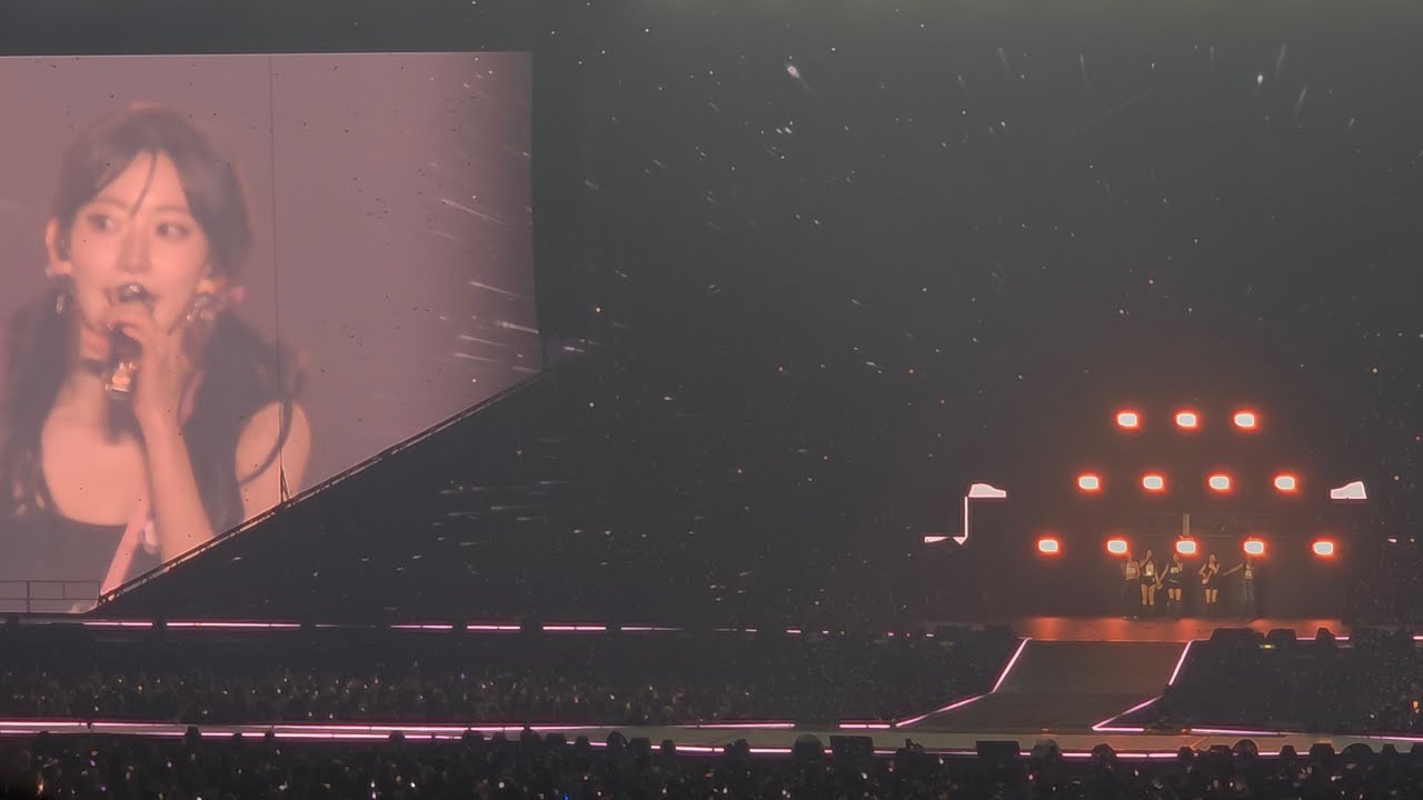 251118 르세라핌(LE SSERAFIM) TOUR EASY CRAZY HOT ENCORE - CRAZY Remixes Encore @도쿄 돔(TOKYO DOME)