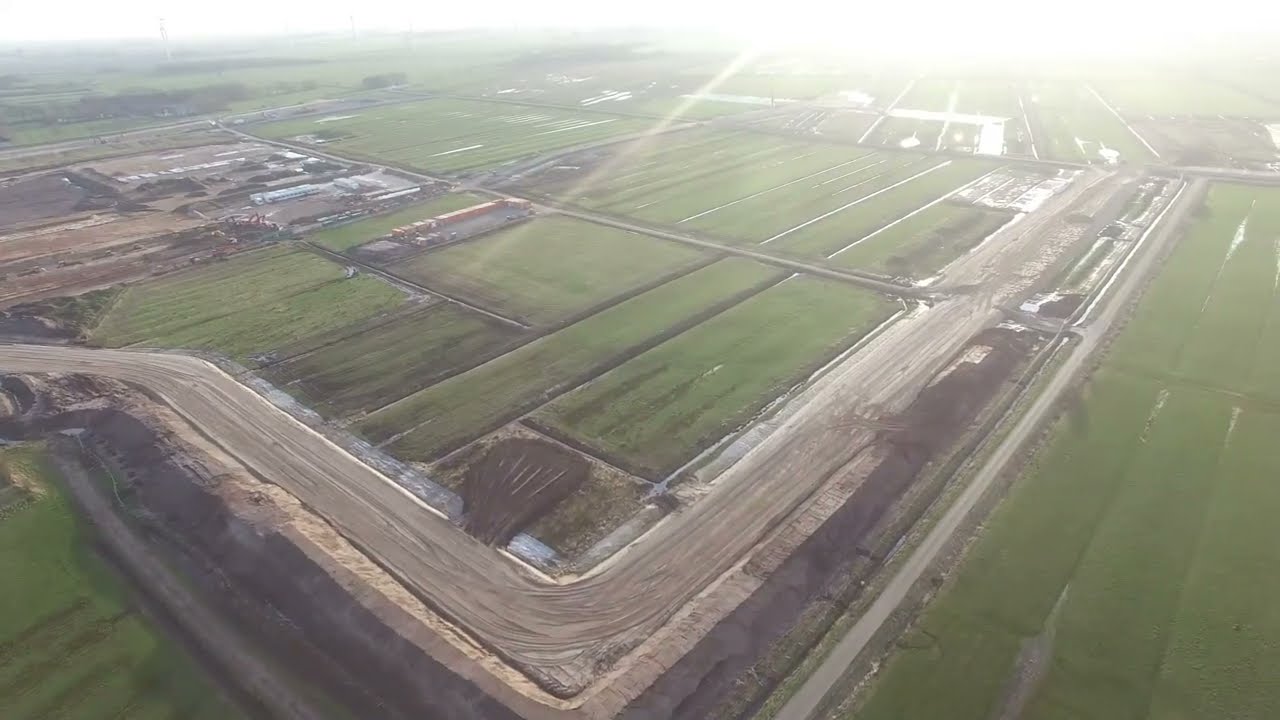 03.03.2024 Überflug Luftaufnahme Drohne Baustelle Northvolt Drei Batteriefabrik Heide