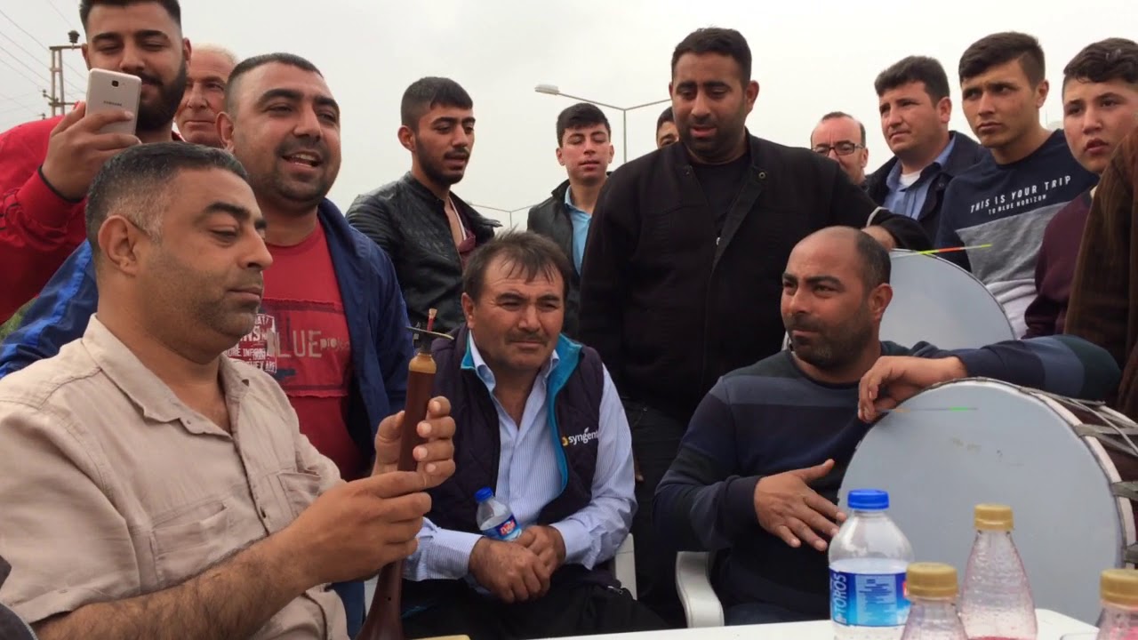 ZURNACI KENAN TRAKTÖR RÖMORKUNDA OTURAK ALEMİ