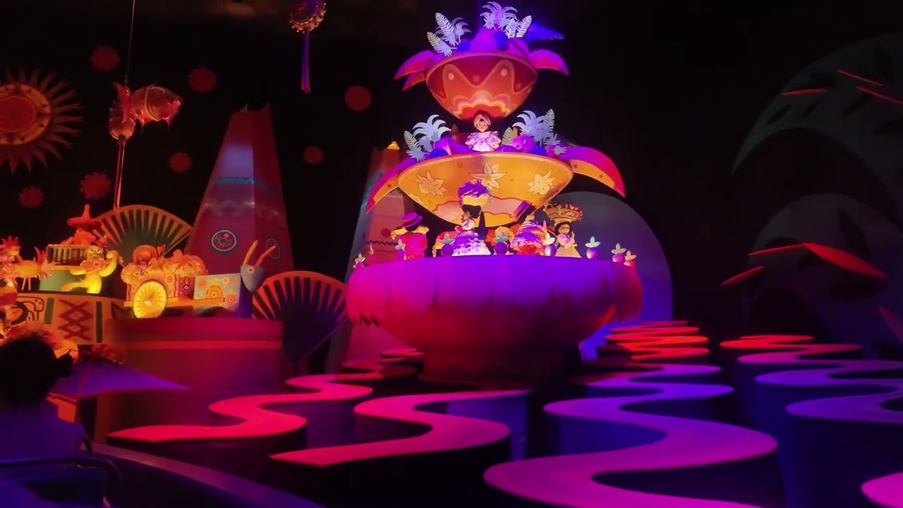 It's A Small World | Hongkong Disneyland