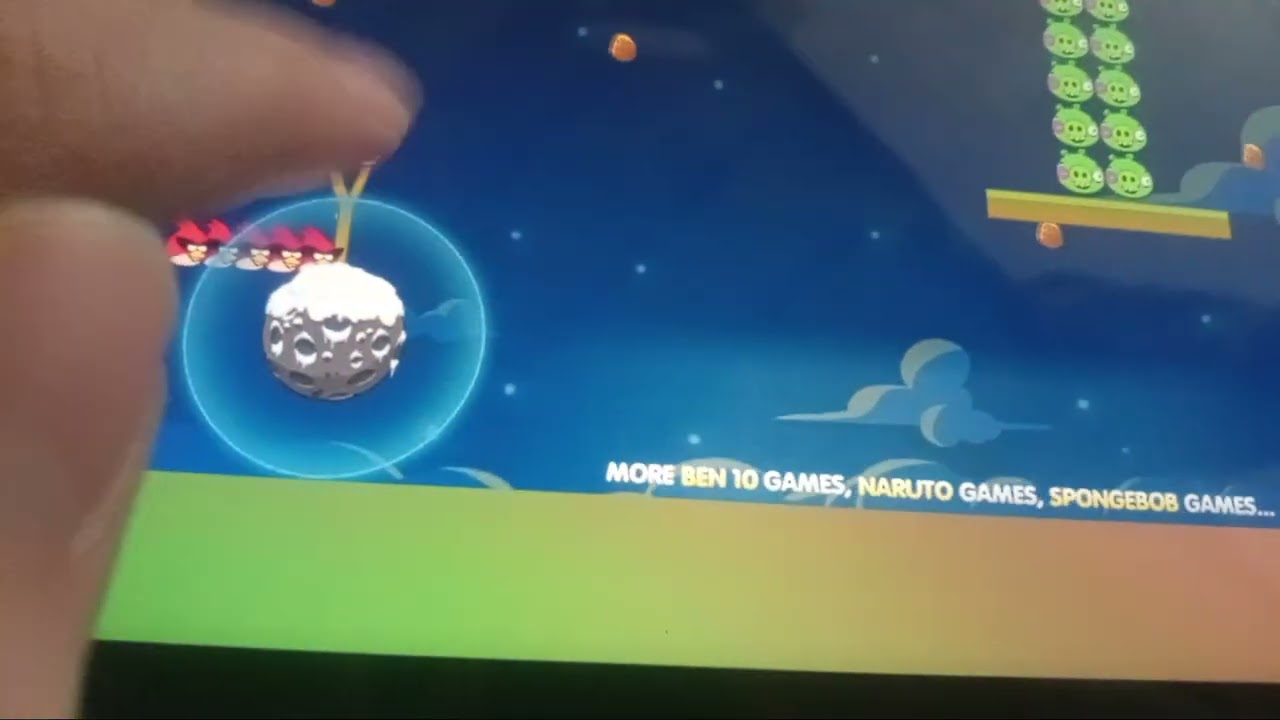 Bootleg Flash Angry Birds Space iPad Gameplay (READ DESC)