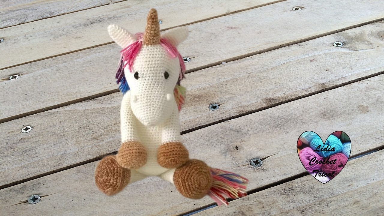 Amigurumi Licorne crochet 1/2 / Unicorn amigurumi crochet (english subtitles)