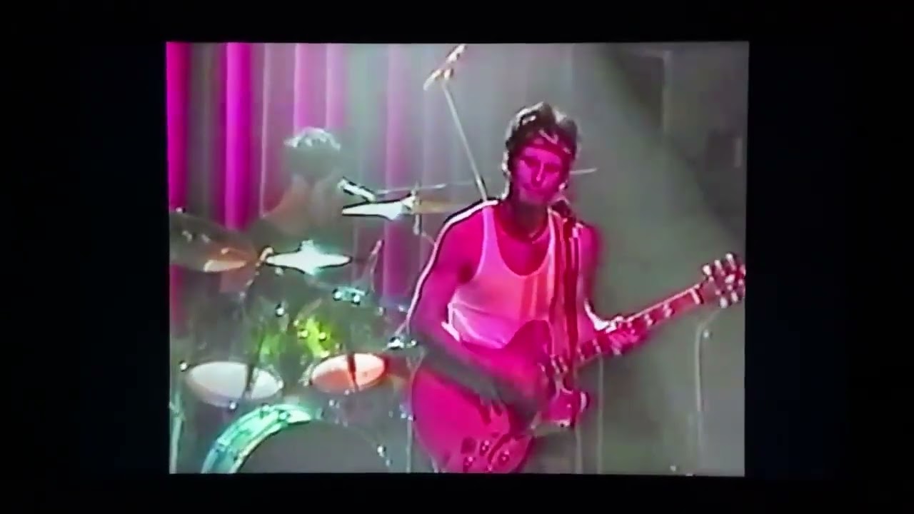 Kara's Flowers - Not Coming Home (Live at El Ray Theatre 2000)