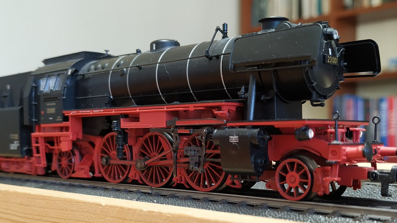 Märklin 39230 DRG 23 001 mit ESU Loksound 5 und Telexkupplung