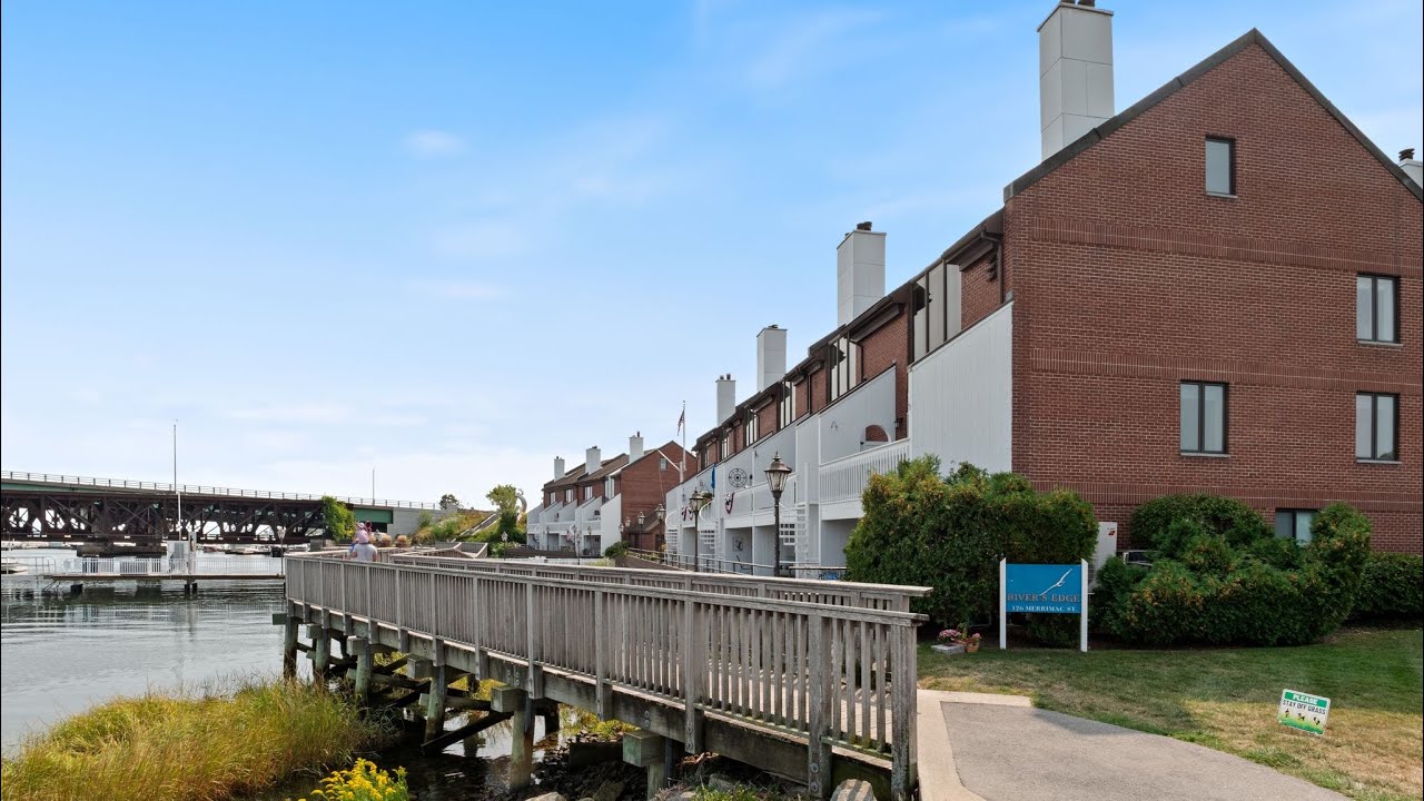 126 Merrimac Street Unit 50 Newburyport MA 01950