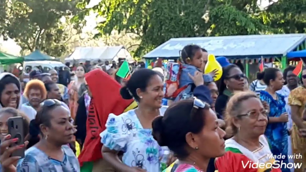 BLUE HAU - UNITY SONG STRET FROM IAII ISLAND - YUMI 40 - PARC FAYARD - DUMBEA.