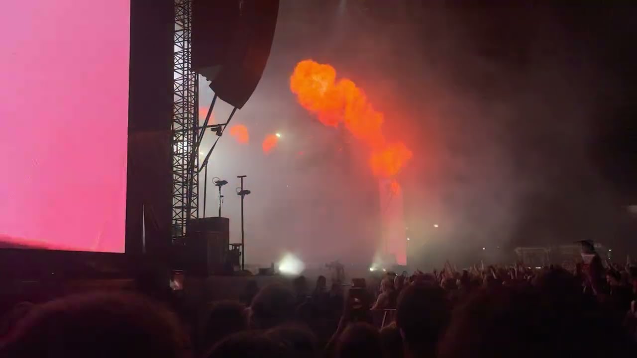 Parkway Drive - Glitch (Live at Knotfest Australia, Brisbane - 26/03/23)