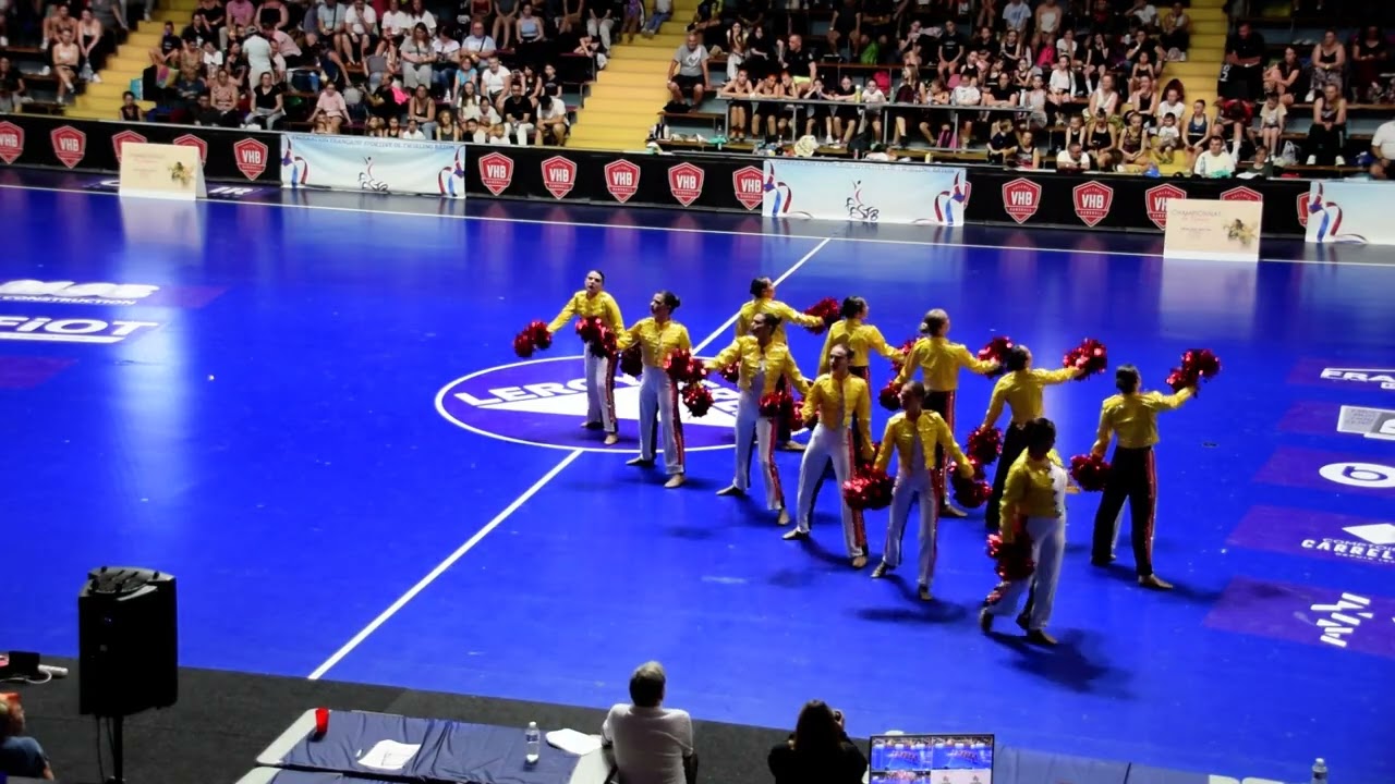 Pompons Petite Senior Graces - Championnat de France 2025