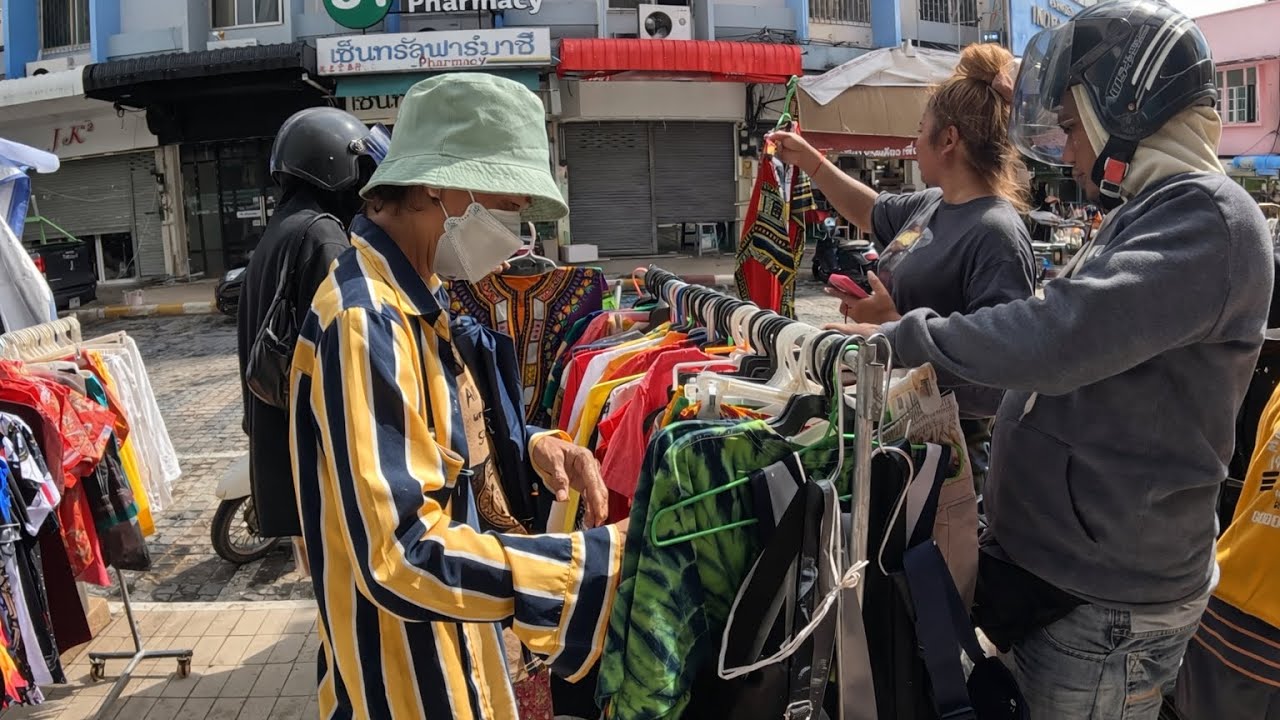 ตลาดสดพลาซ่าหน้าหอนาฬิกาหาดใหญ่ ล่าสุดเป็นไงบ้าง ยังมีผู้คนคึกคักอีกมั้ย