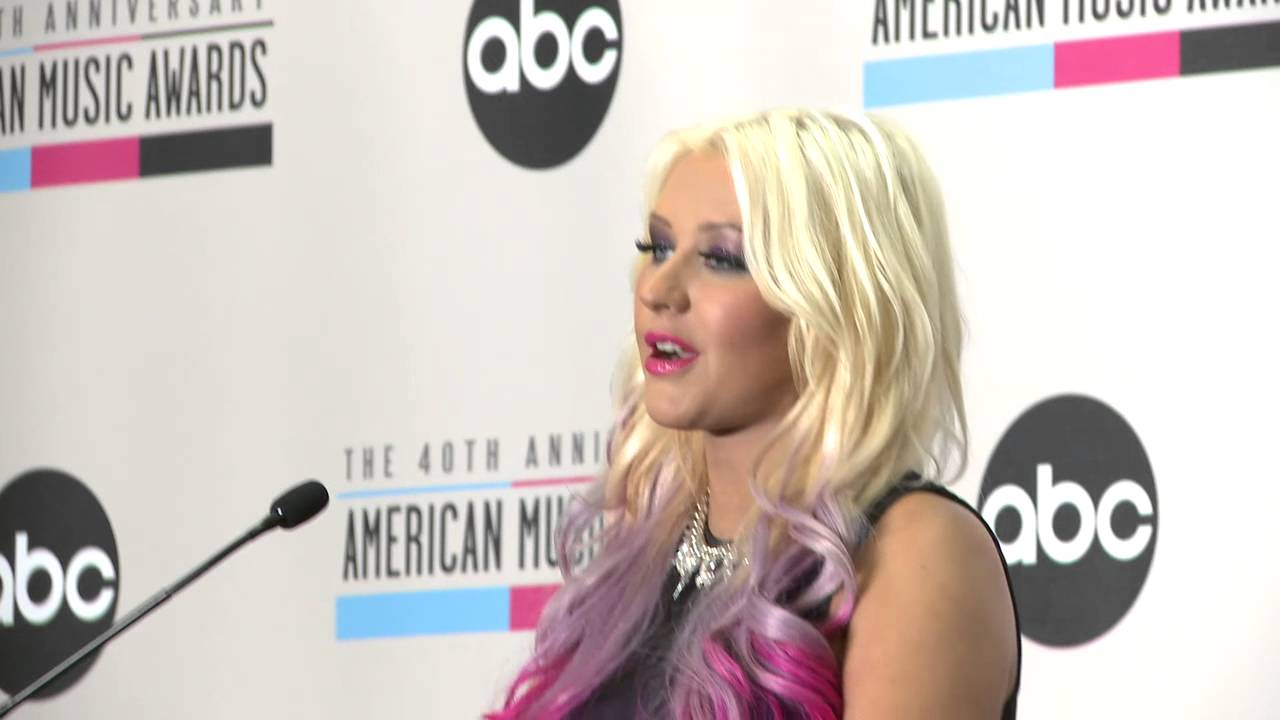 Christina Aguilera in a Skin Tight Dress Announces the 2012 AMA Nominations 3