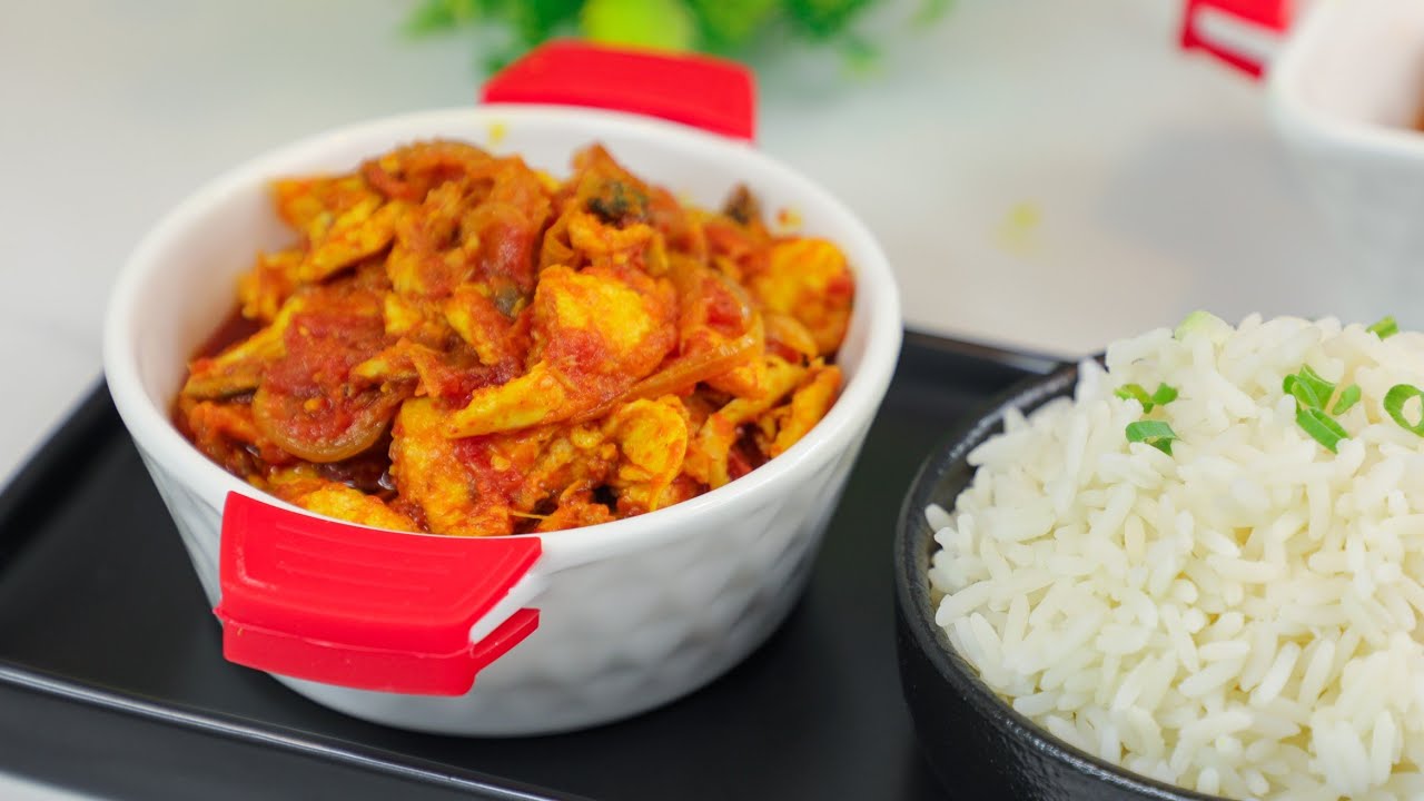 I MAKE THIS PALM OIL EGG STEW AND RICE FOR HUBBY ANYTIME I NEED EXTRA TLC (TENDER, LOVING CARE)