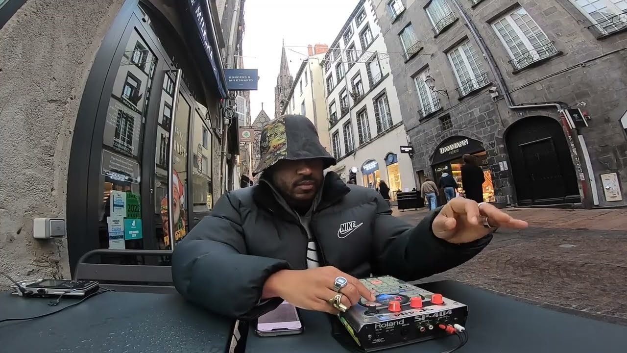 Knocc Instrumental by Stanley Ipkuss SP-404 Live @ Jaude in Clermont-Ferrand, France 🇫🇷