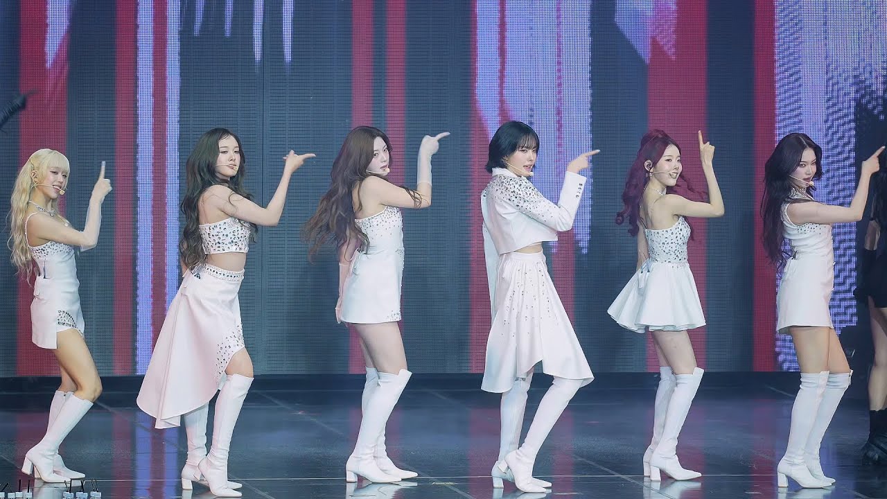 스테이씨(STAYC) FULL CAM :: BEBE :: STAY TUNED(스테이씨 월드투어 콘서트) 250413 fancam