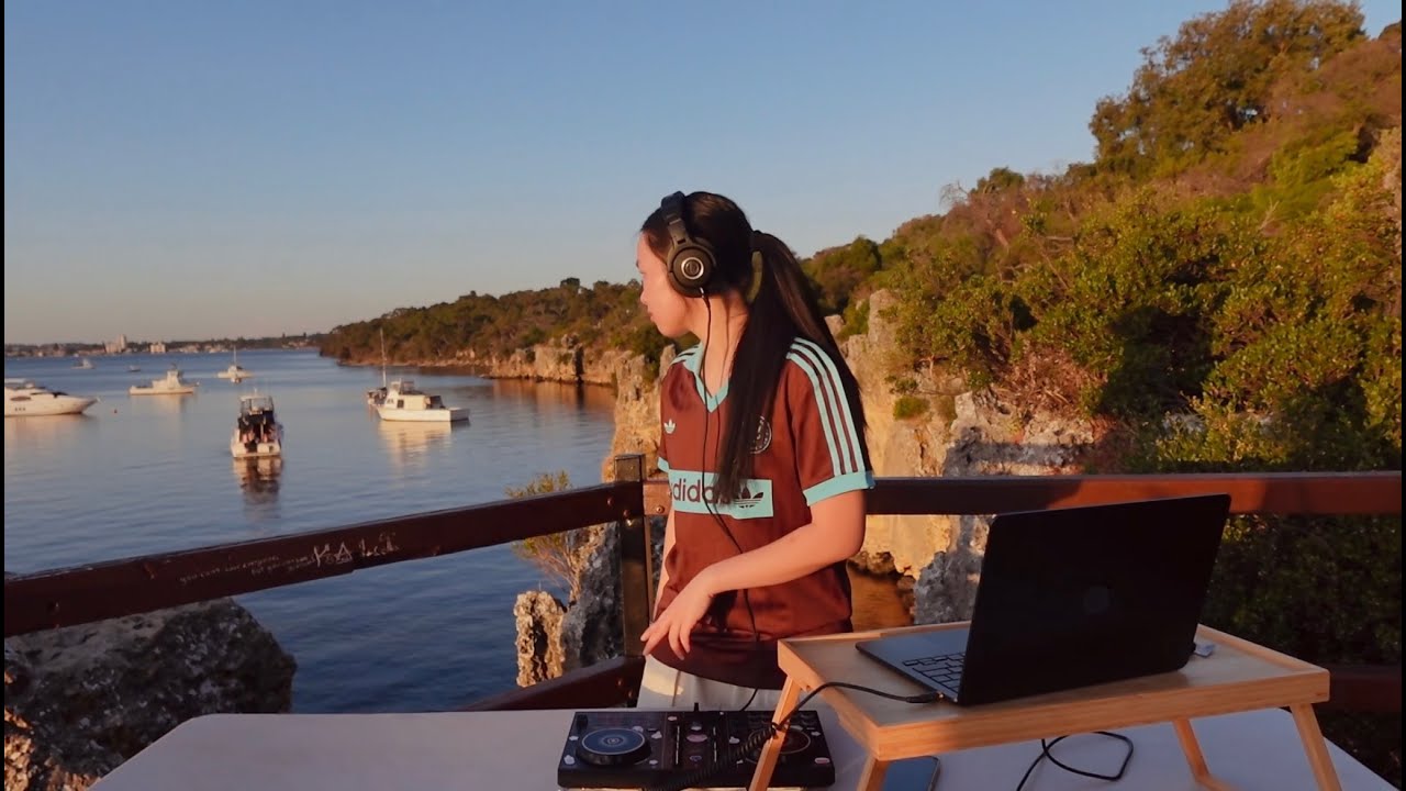 A SUMMER MIX (miami bass, ukg, house) | RIGHTNOW RADIO EP: 5