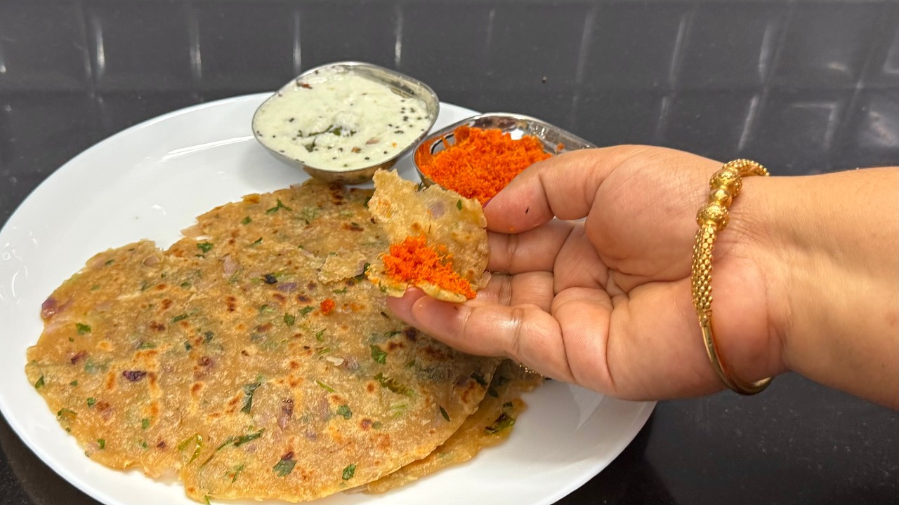 10 நிமிசத்தில் சுவையான தேங்கா ரொட்டி/coconut Roti/Thengai roti/Gothumai roti/wheat roti recipe Tamil